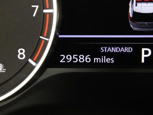 Certified 2024 Nissan Rogue SV image 30