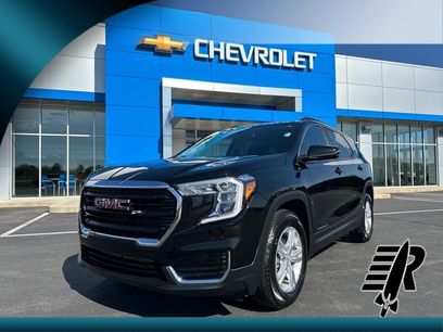 Used 2024 GMC Terrain SLE w/ Driver Convenience Package
