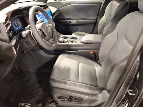 New 2026 Lexus RZ 450e AWD image 5