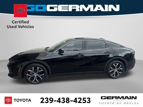 Used 2023 Toyota Crown AWD/4WD image 3