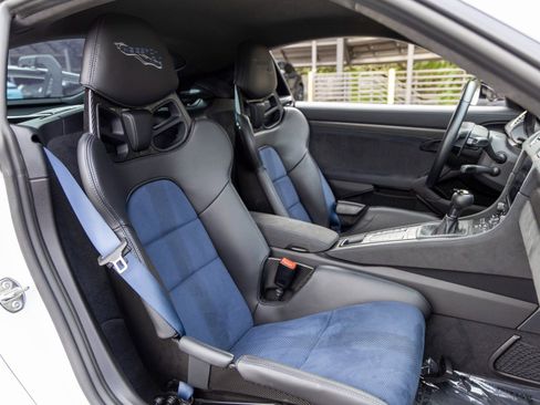 Used 2023 Porsche 718 Cayman GT4 RS image 60