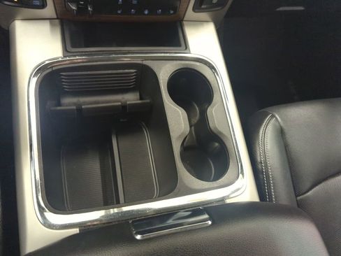 Used 2017 RAM 1500 Laramie w/ Convenience Group AWD/4WD image 17