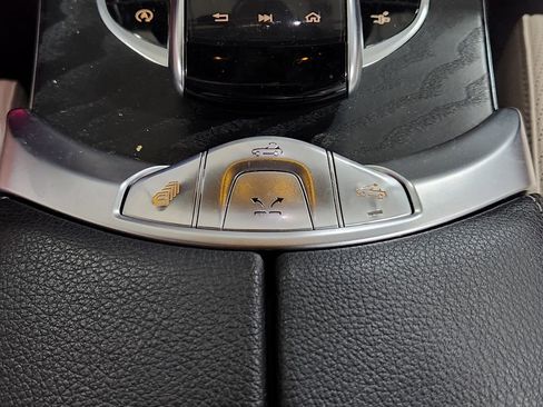 Used 2020 Mercedes-Benz C 300 Cabriolet image 37