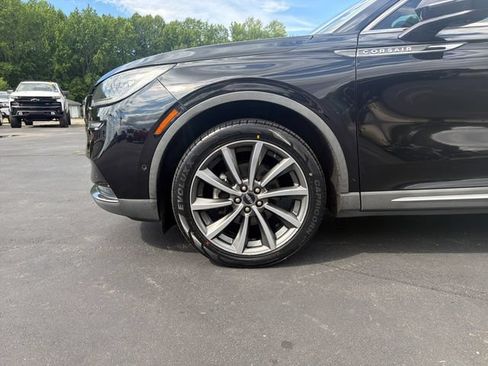 Used 2020 Lincoln Corsair Reserve AWD/4WD image 30