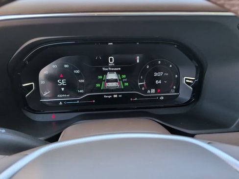 Certified 2024 GMC Yukon Denali AWD/4WD image 22