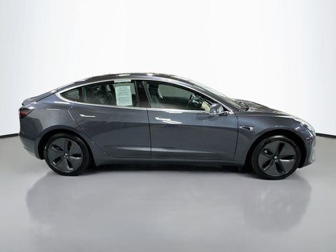 Used 2018 Tesla Model 3 Long Range image 5