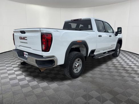 Used 2024 GMC Sierra 2500 Pro w/ Convenience Package image 8