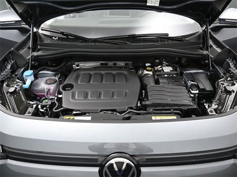 New 2026 Volkswagen Tiguan S image 15