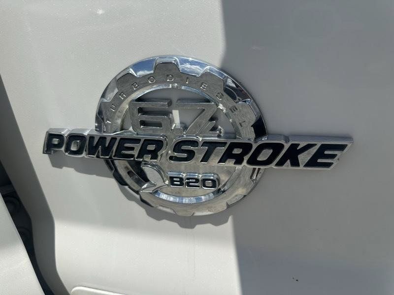 Used 2013 Ford F250 Platinum w/ FX4 Off Road Pkg AWD/4WD image 22