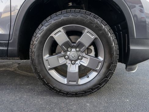 Used 2025 Honda Ridgeline TrailSport image 10