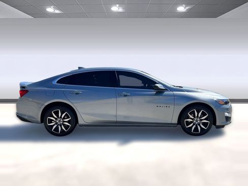 Certified 2024 Chevrolet Malibu RS w/ LPO, Floor Liner Package image 8