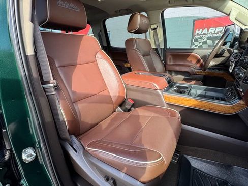 Used 2015 Chevrolet Silverado 2500 High Country w/ Duramax Plus Package image 20