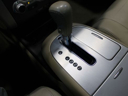 Used 2012 Nissan Murano SL FWD image 17