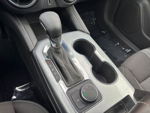 Used 2025 Chevrolet Blazer LT image 41