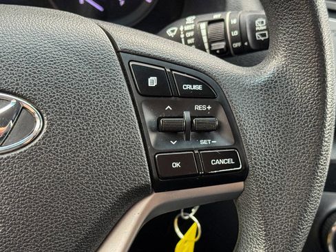 Used 2018 Hyundai Tucson SEL AWD/4WD image 25