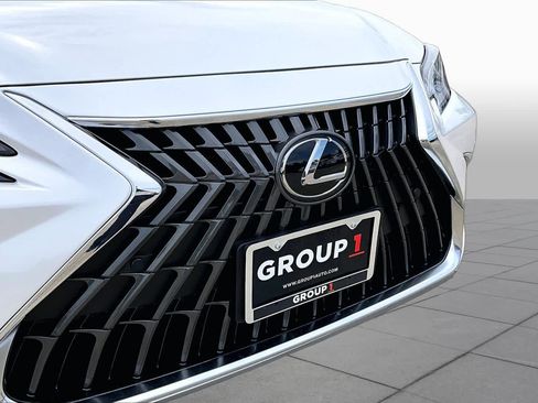 Certified 2025 Lexus ES 350 w/ Premium Package FWD image 30