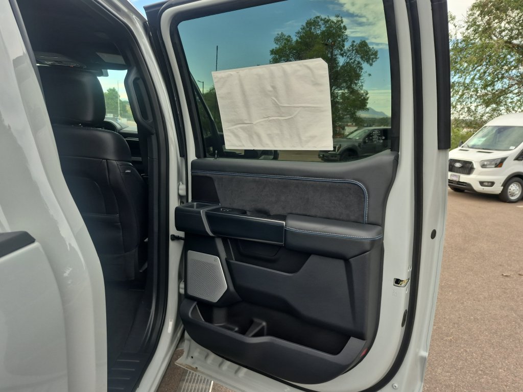 New 2026 Ford F250 Platinum AWD/4WD image 22