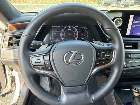 Used 2025 Lexus ES 350 w/ Premium Package FWD image 21