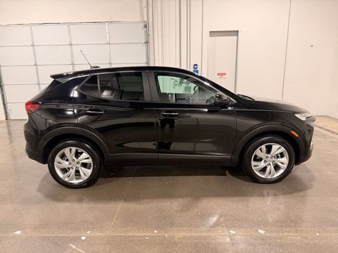 Used 2025 Buick Encore GX Preferred FWD image 4