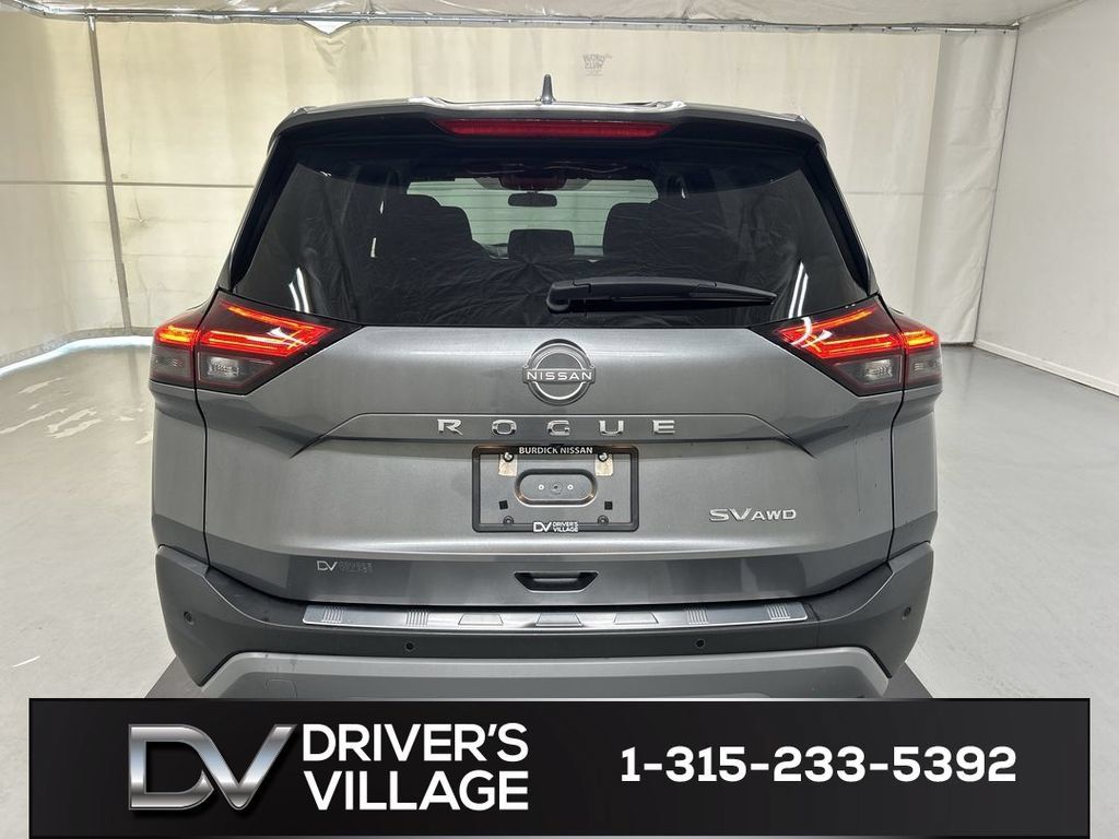 Used 2023 Nissan Rogue SV AWD/4WD image 20