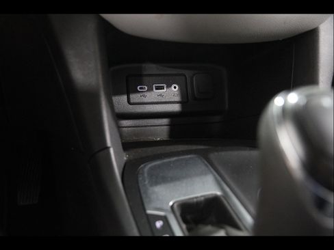 Used 2020 Chevrolet Equinox LS FWD image 14