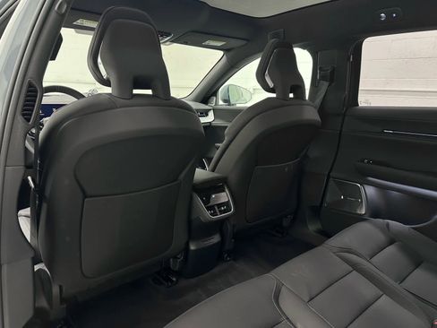 Used 2025 Polestar Polestar 3 image 14