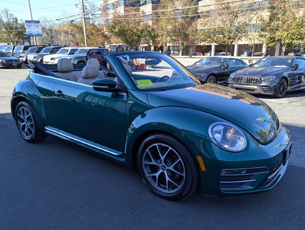 Used 2017 Volkswagen Beetle 1.8T S FWD image 39