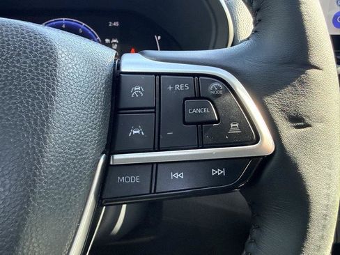 Used 2026 Toyota Grand Highlander FWD image 35