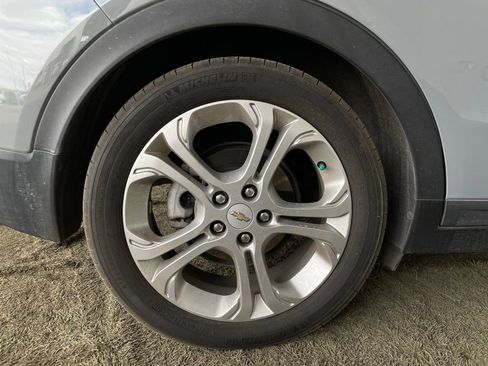 Used 2019 Chevrolet Bolt LT image 9