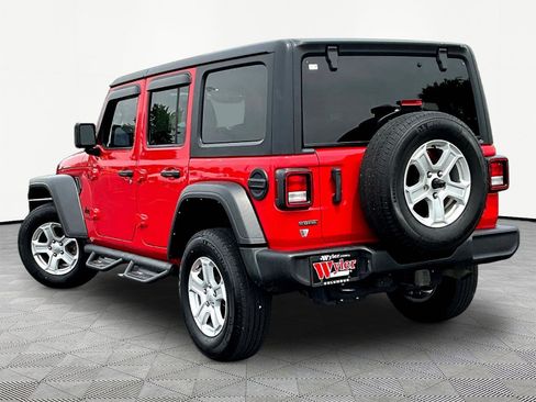 Used 2022 Jeep Wrangler Unlimited Sport AWD/4WD image 4