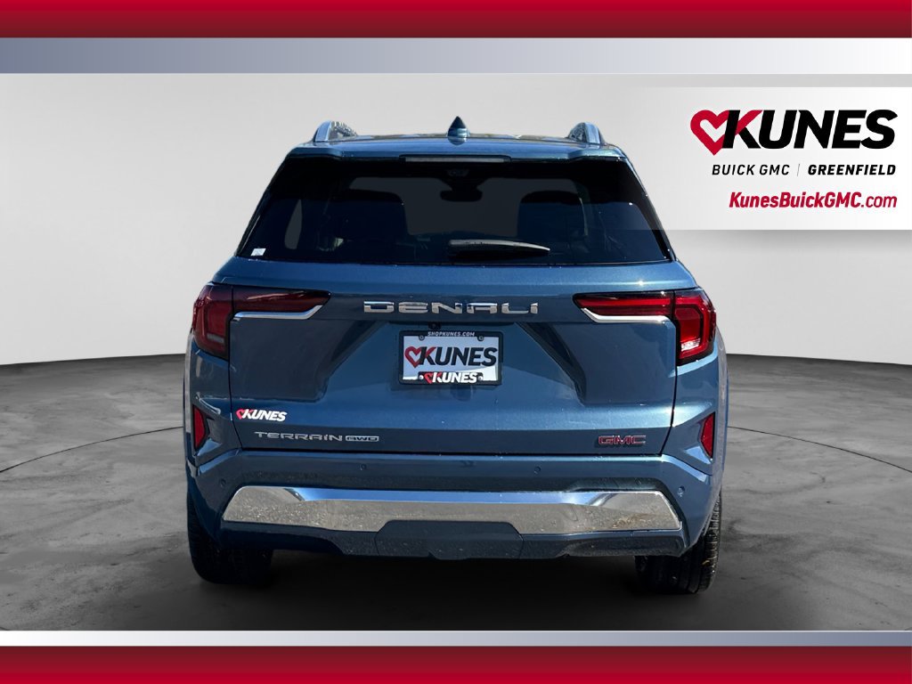 New 2027 GMC Terrain Denali w/ LPO, Floor Liner Package AWD/4WD image 7