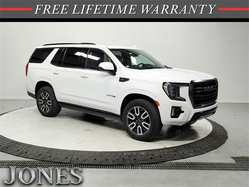 Used 2023 GMC Yukon AT4 image 1