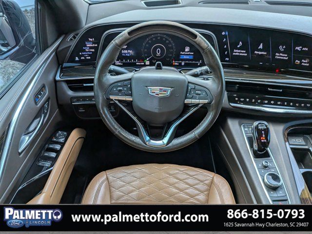 Used 2023 Cadillac Escalade Premium Luxury AWD/4WD image 16