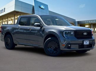 Used 2025 Ford Maverick Lobo video 2