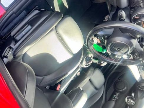 Used 2019 MINI Cooper S FWD image 5