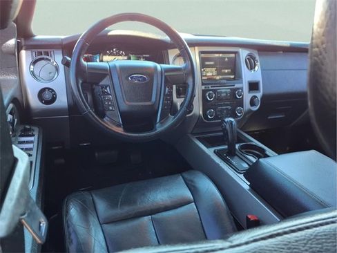 Used 2015 Ford Expedition EL XLT w/ Equipment Group 202A image 4