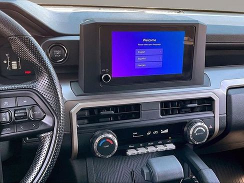 Used 2025 Toyota Tacoma SR5 image 9