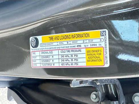 Used 2023 Chevrolet Equinox LT image 29