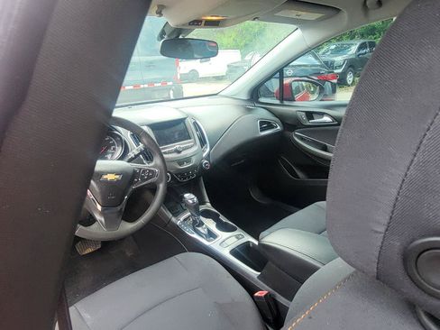 Used 2019 Chevrolet Cruze LS w/ LS Convenience Package FWD image 27