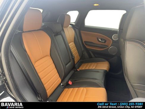 Used 2018 Land Rover Range Rover Evoque HSE Dynamic AWD/4WD image 18