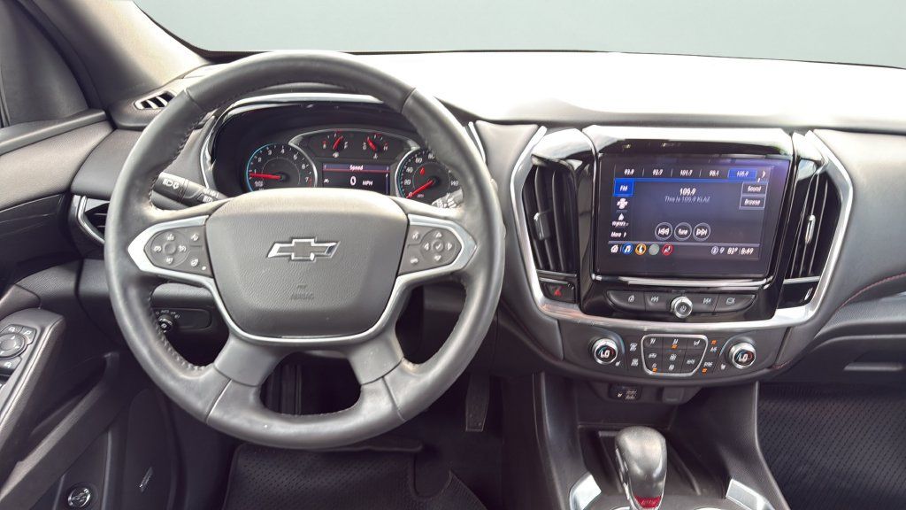 Used 2022 Chevrolet Traverse RS FWD image 20