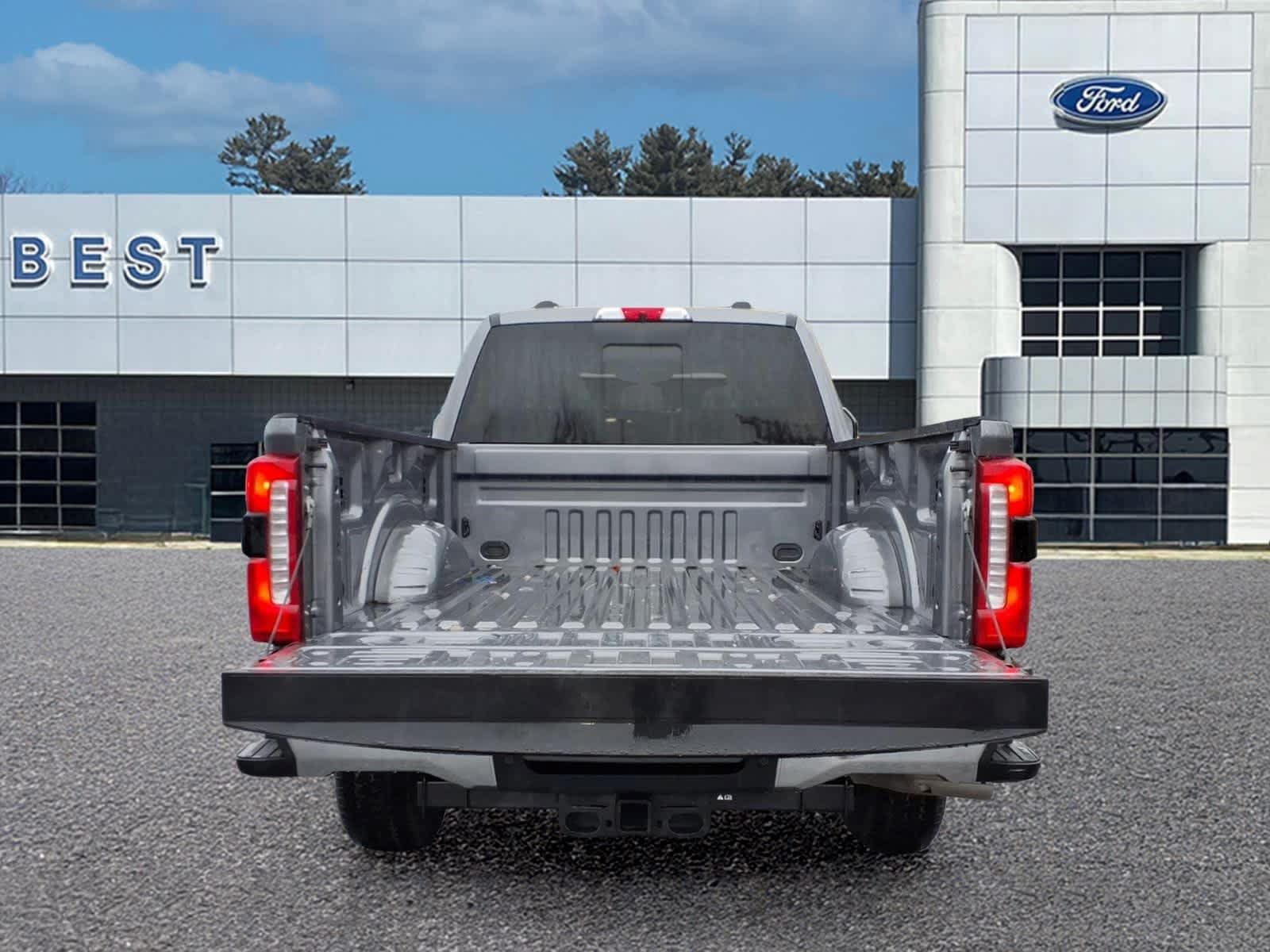 Used 2024 Ford F250 Lariat AWD/4WD image 6