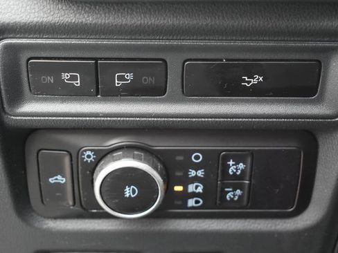 Used 2023 Ford F150 Lariat w/ Equipment Group 502A High image 17