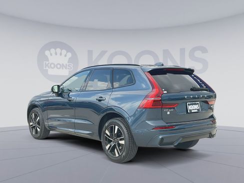 New 2026 Volvo XC60 B5 Plus w/ Protection Package Premier image 4