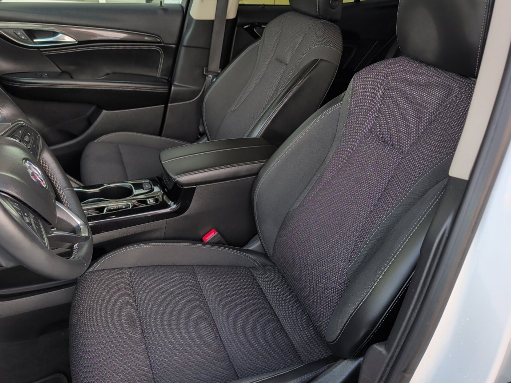 Used 2021 Buick Envision Preferred FWD image 11
