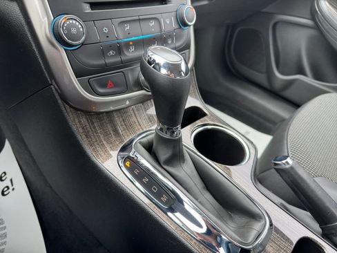 Used 2014 Chevrolet Malibu LT w/ Power Convenience Package image 6