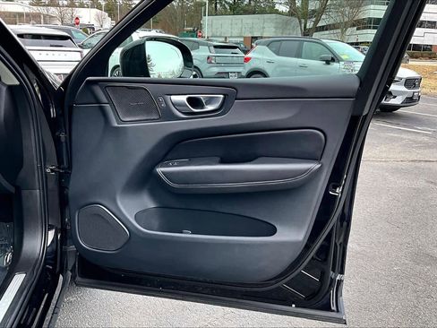 Certified 2024 Volvo XC60 B5 Plus w/ Climate Package image 22