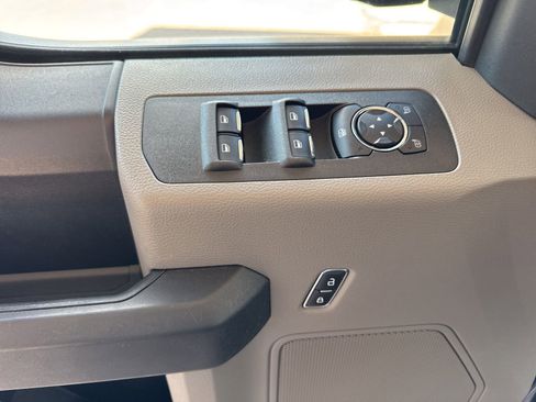 Certified 2018 Ford F150 XL w/ Equipment Group 101A Mid AWD/4WD image 24