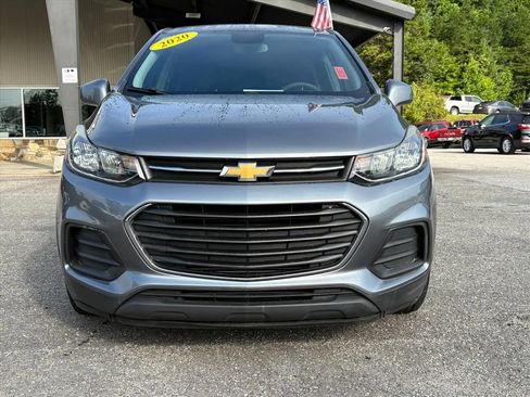 Used 2020 Chevrolet Trax LS w/ Tint and Cruise Package FWD image 2