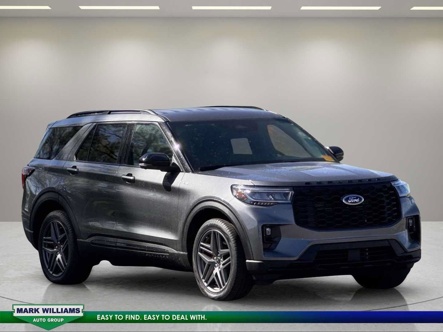 Used 2025 Ford Explorer ST-Line w/ ST-Line Street Pack AWD/4WD image 1